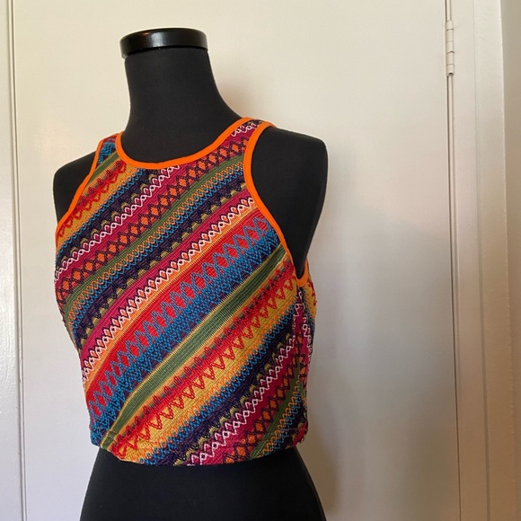 Knit Groovy Cropped Tank Top - Picture 5 of 5